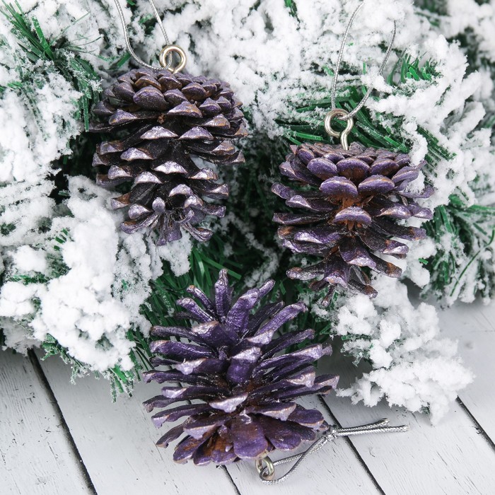 Шишка новогодняя, фиолетовая