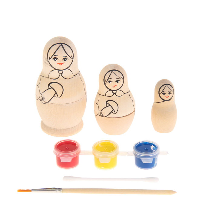 Набор для творчества "Матрёшка 3 в 1 под раскраску", 9 см