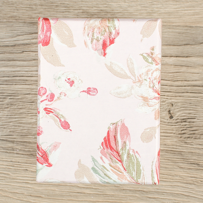 Коробка подарочная 10 х 7,5 х 6 см