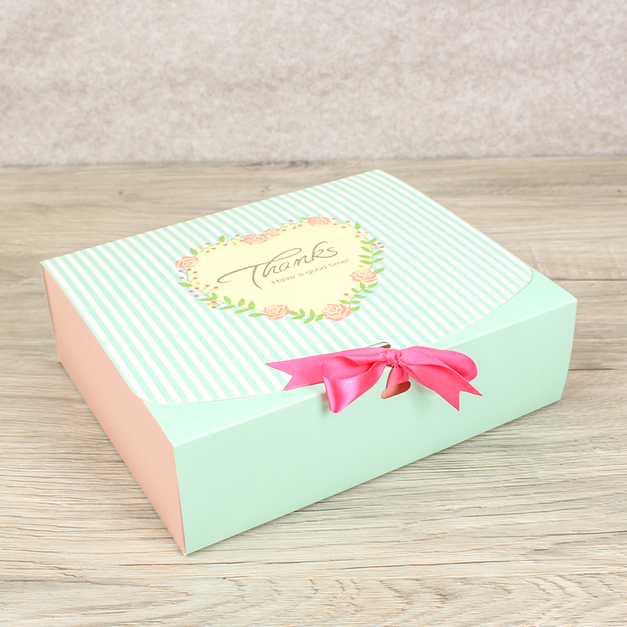 Коробка сборная для сладкого 11 х 11 х 5 см