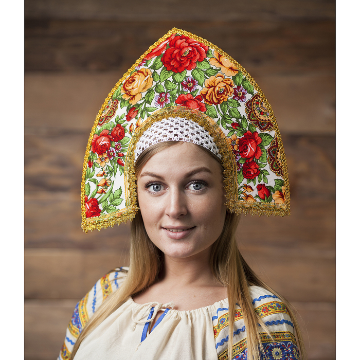 Кокошник "Восход" на белом фоне, на резинке