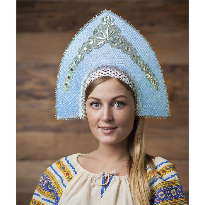 Кокошник "Камелия" на резинке, цвет голубой