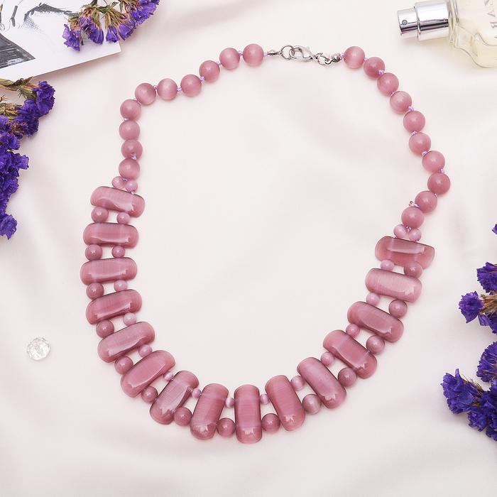 Колье "Кошачий глаз" пластина через шарики, цвет сиреневый, 45 см