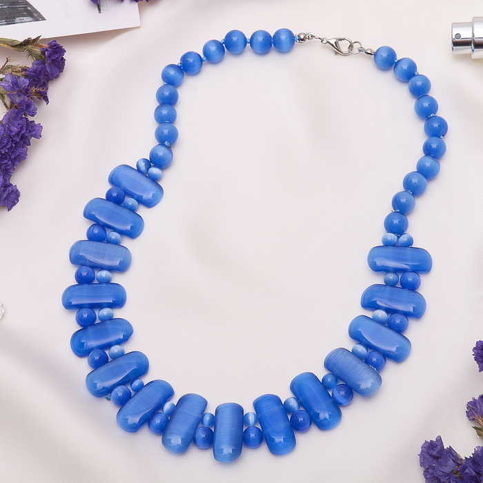 Колье "Кошачий глаз" пластина через шарики, цвет синий, 45 см