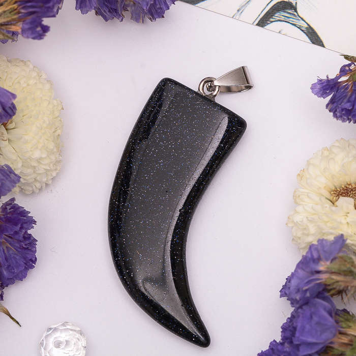 Подвеска клык "Авантюрин синий"