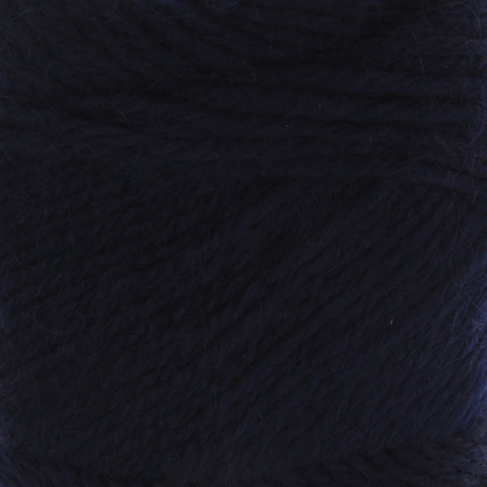 Пряжа "Белый леопард" 60% кашемир, 30% мохер, 10% акрил 180м/100гр (2930 баклажан)