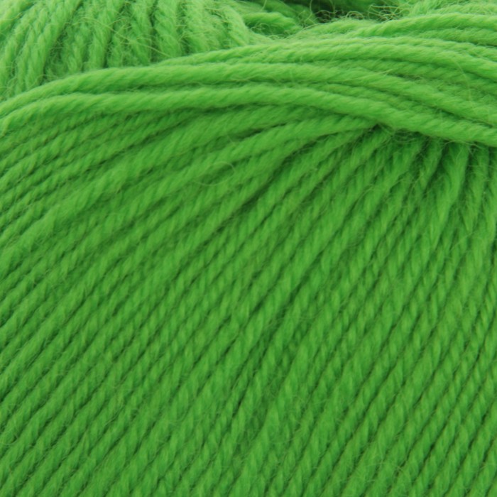 Пряжа "Gold baby" 48% шерсть, 52% иск.шелк 150м/50гр (2450 яр. зелень)