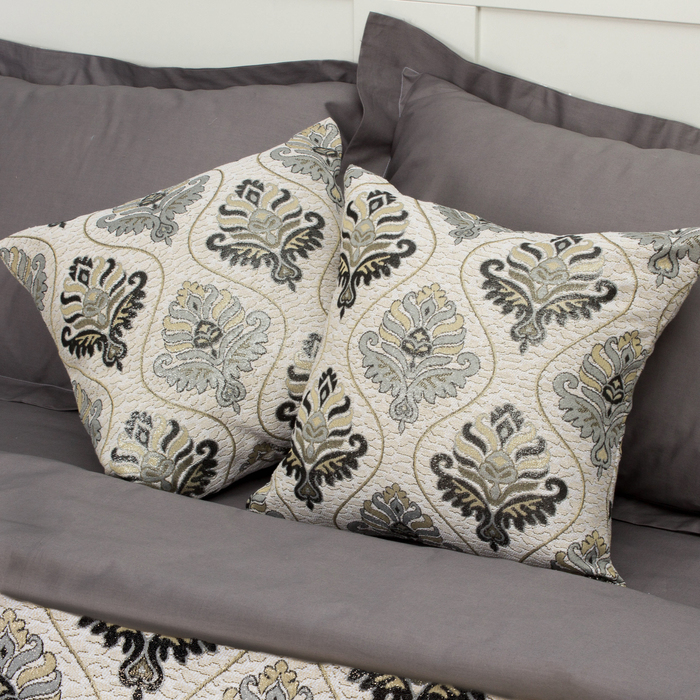 Наволочка декоративная "Этель" Барокко серебрянный 40х40 см