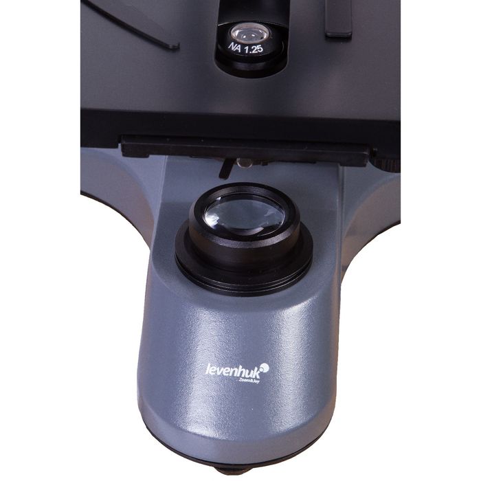 Микроскоп Levenhuk 740T, тринокулярный