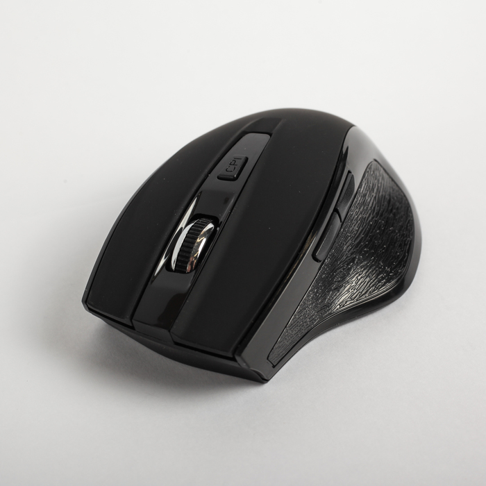 Мышь CROWN CMM-935W black, 6 кнопок, Soft-touch пластик, ААА*2шт (в комплекте), б/проводн.