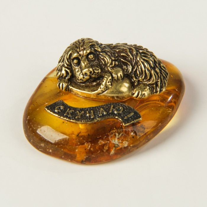 Сувенир «Спаниель на тапках», скучаю, натуральный янтарь