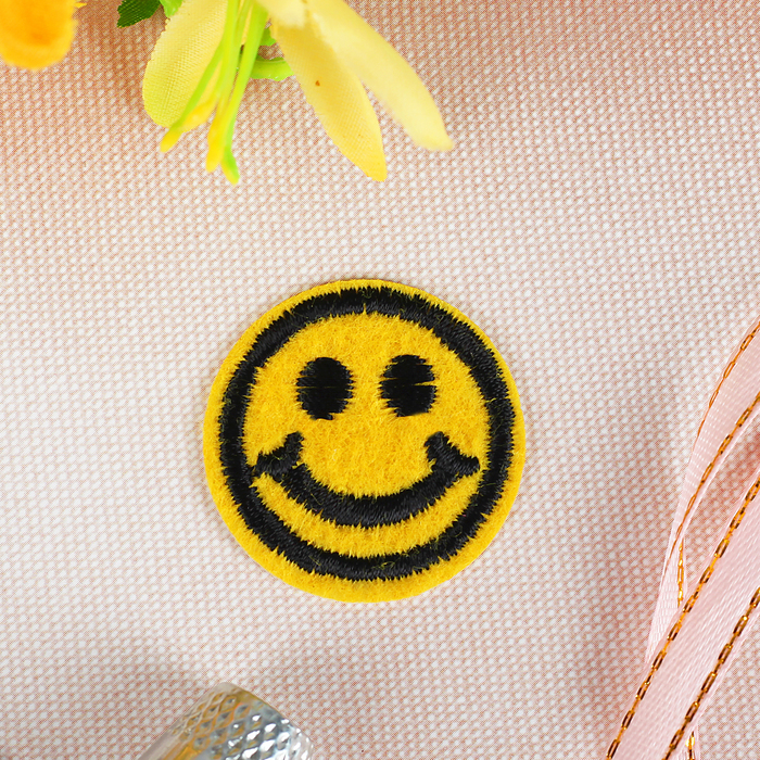 Термоаппликация "Смайлик", d=3,2см, цвет жёлтый
