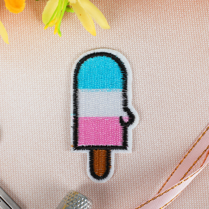 Термоаппликация "Мороженое", 6,2*3,2см, разноцветная