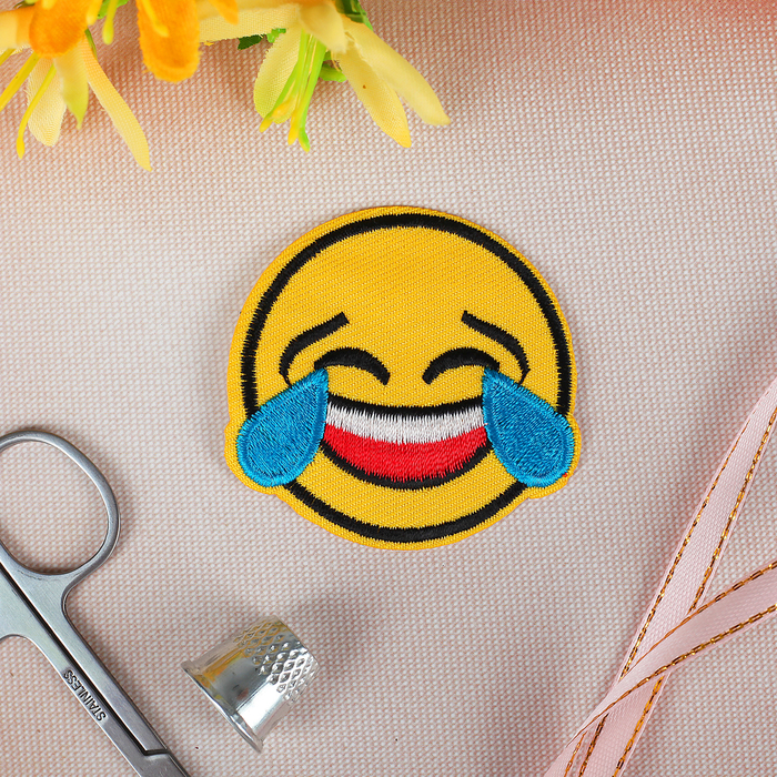 Термоаппликация "Смайл", 5,5*5,4см, цвет жёлтый