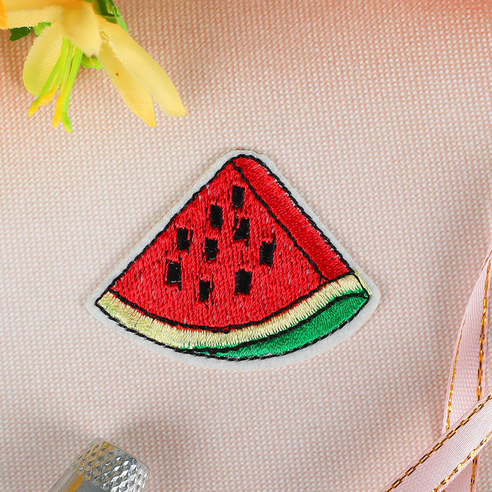 Термоаппликация "Арбуз", 4,5*5,5см, цвет красный