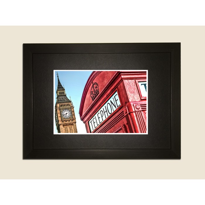 Картина в дизайнерской раме "Лондон. Красная будка, Биг Бен" серии Black, 30х20см