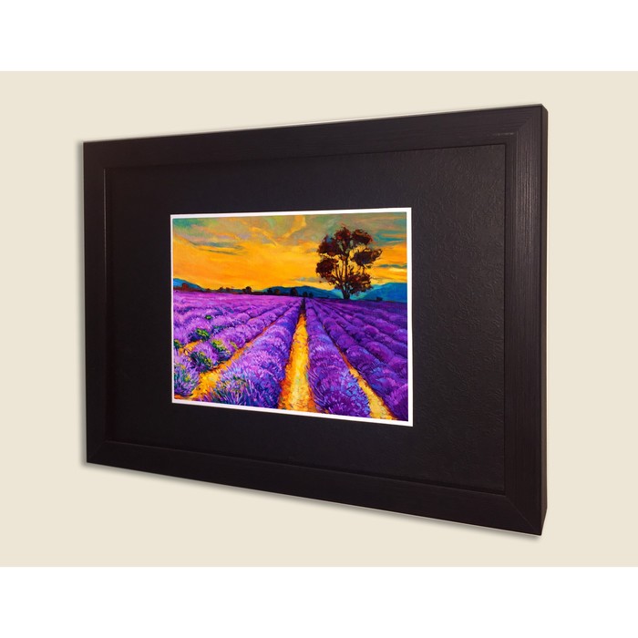 Картина в дизайнерской раме "Живопись. Лавандовое поле" серии Black, 40х30см