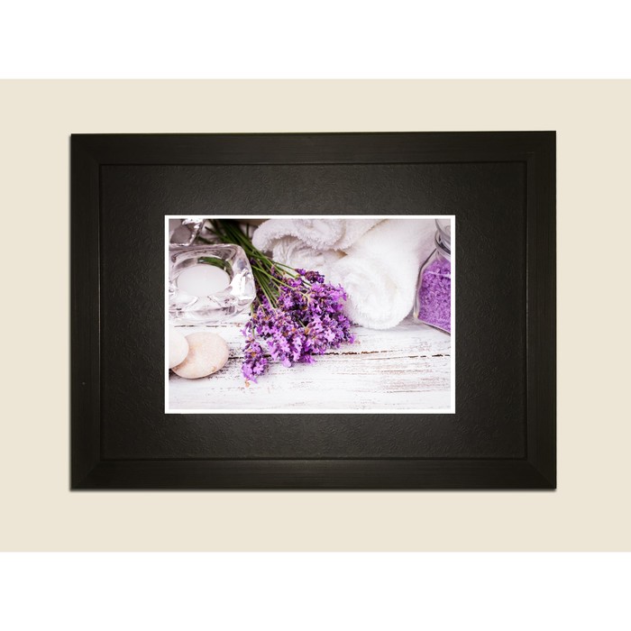 Картина в дизайнерской раме "Ароматерапия. Лаванда" серии Black, 40х30см