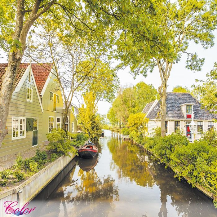 Панно "Деревня на воде" К-304 (3 полотна), 300x300 см