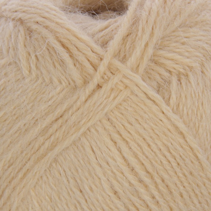 Пряжа Lada plus (Лада+) 15% шерсть, 35% альпака, 50% акрил 440м/100гр (св.пес.)