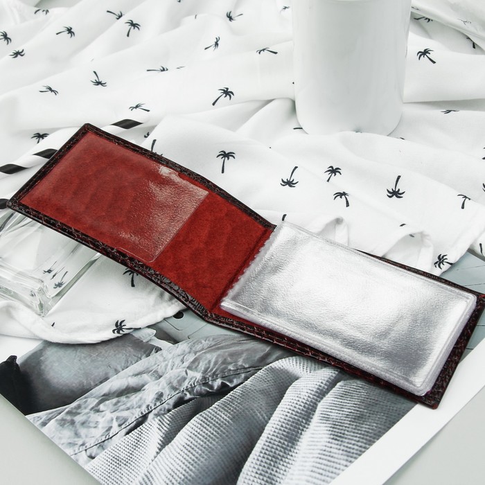 Визитница горизонтальная, 1 ряд, 18 карт, питон, цвет винный