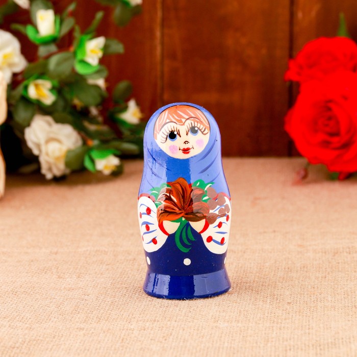 Матрёшка «Ягодки», синий платок, 5 кукольная, 10 см