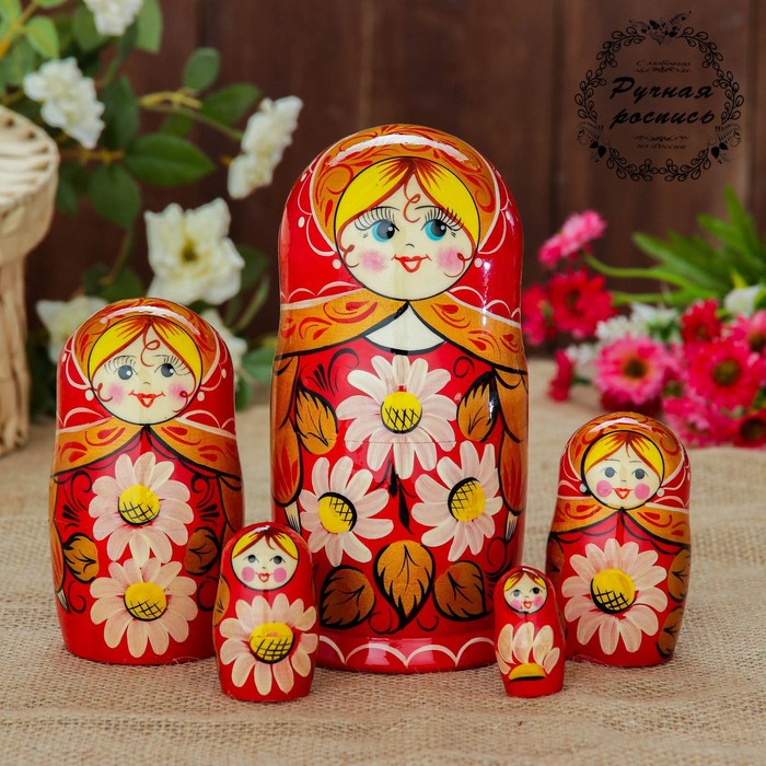 Матрёшка «Ромашки», красный платок, 5 кукольная, 17 см