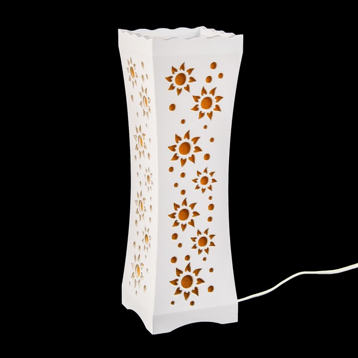 Светильник настольный белый резной 3 режима "Цветочное солнце" 33х10,5х10,5 см