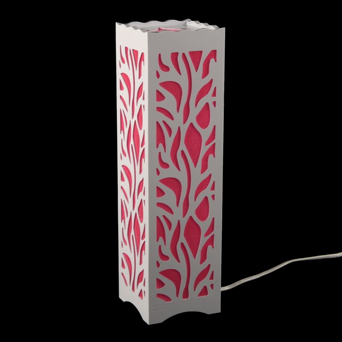 Светильник настольный белый резной 3 режима "Пламя" 33х10,5х10,5 см