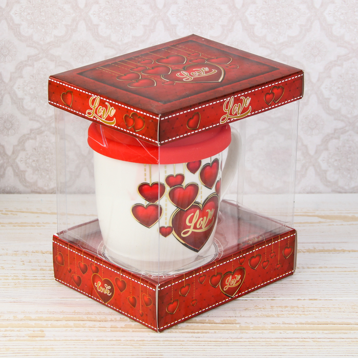 Кружка 300 мл "Сердца", с силиконовой крышкой и ложкой, рисунок МИКС