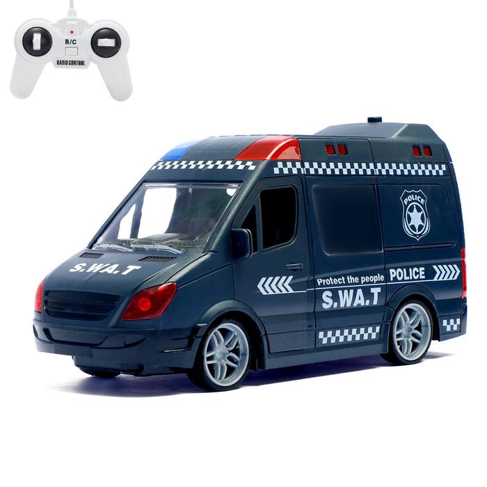 Машина радиоуправляемая "Спецназ", работает от батареек, световые и звуковые эффекты