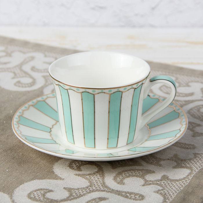 Чайная пара 180 мл "Гастроли", блюдце 14,8 см, цвет бирюзовый