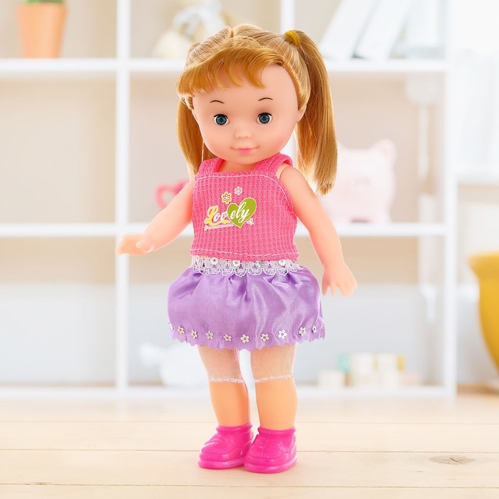 Кукла "Инга" в костюмчике