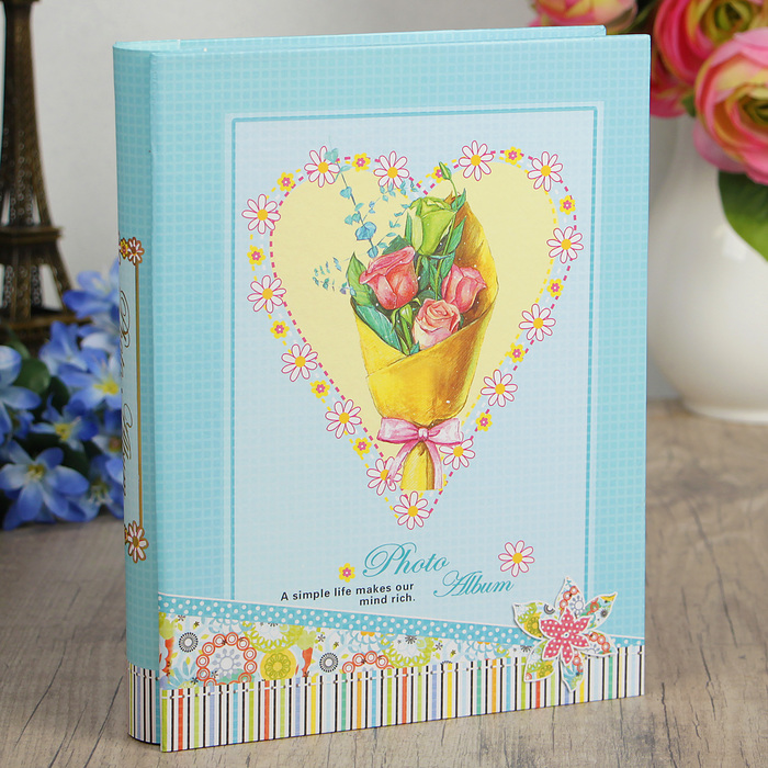Фотоальбом на 100 фото 10х15 см "Букет для милого человека" в коробке МИКС