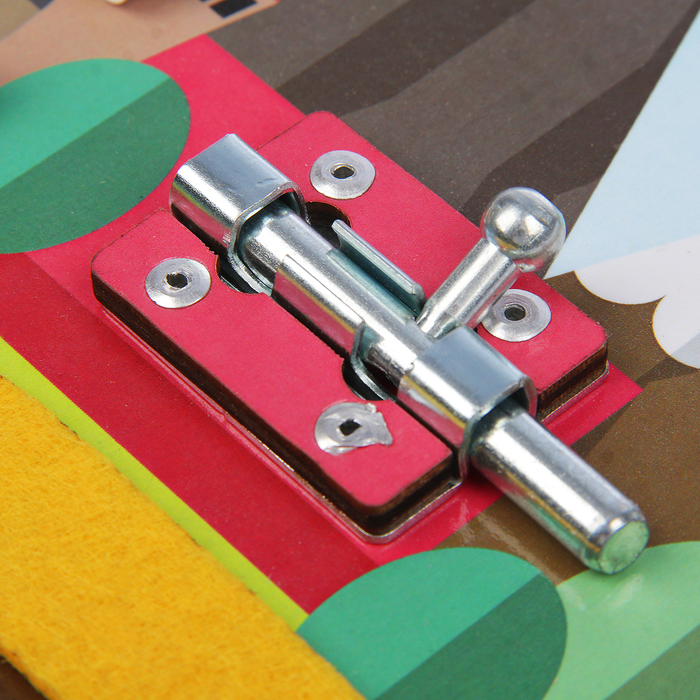 Бизиборд "Принцесса у замка" 25 х 25 см