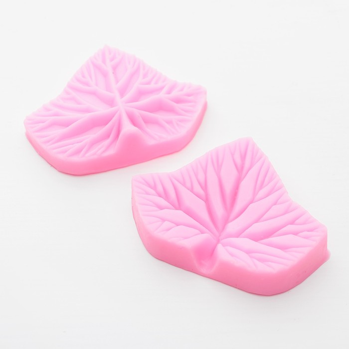 Молд, 2 части, 6,9х5х2 см "Лист смородины"