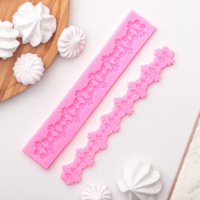 Молд, 2 части, 22х3,9х0,8 см "Лепнина"