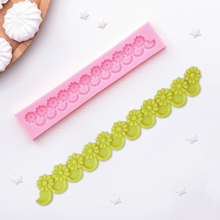 Молд 16,5х3х1 см "Буфы"