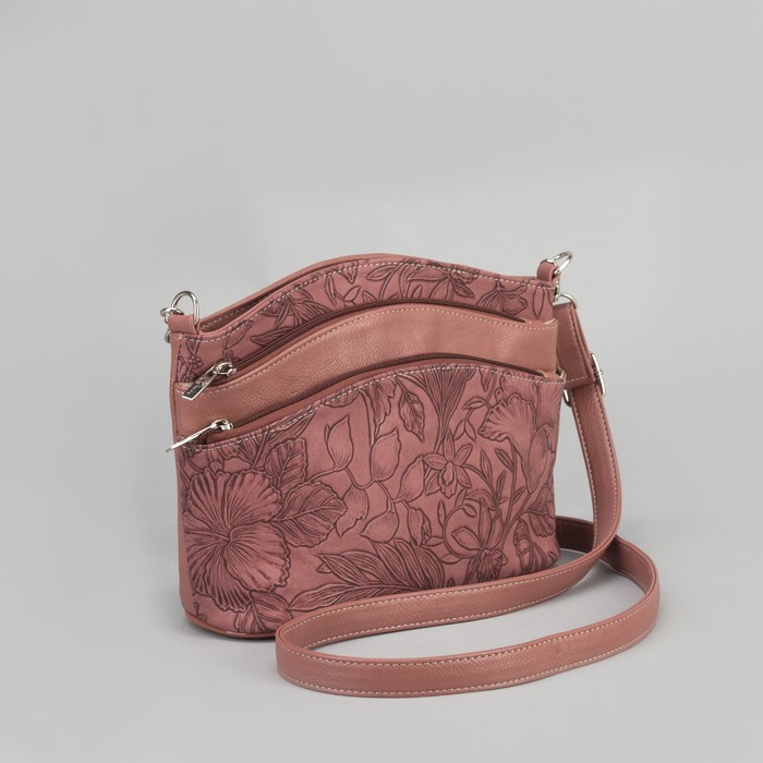 Сумка женская, 1 отдел с перегородкой на молнии, 3 наружных кармана, длинный ремень, цвет пудра