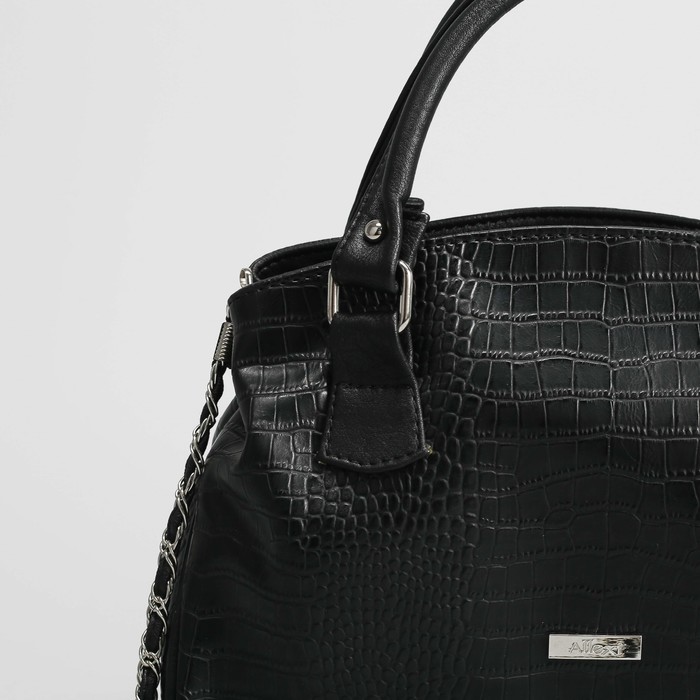 Сумка женская, отдел с перегородкой на молнии, наружный карман, длинный ремень, цвет чёрный