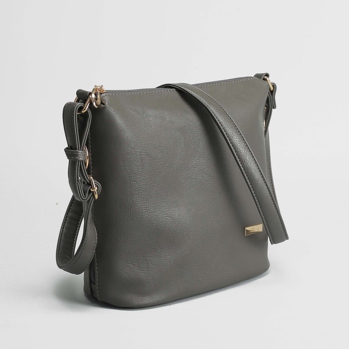 Сумка женская, отдел на молнии с перегородкой, 2 наружных кармана, регулируемый ремень, цвет серый