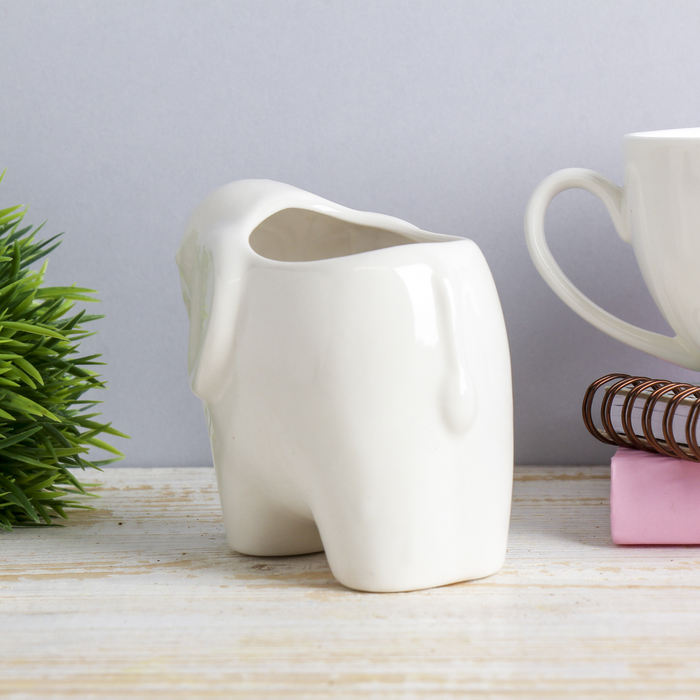 Растущая трава керамика "Белый слон" 9х8х5 см