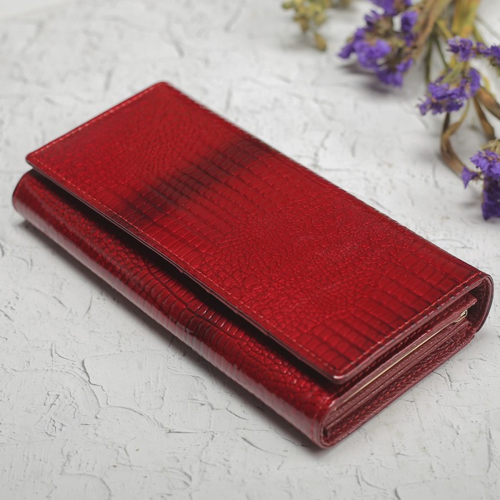 Кошелёк женский, 4 отдела, 2 отдела рамка, для карт на клапане, цвет красный