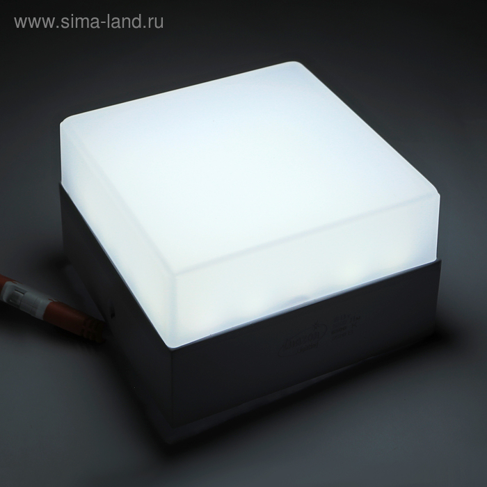 Накладной светодиодный светильник Luazon, квадратный, 90х90х55 мм, 6 Вт, 550 Лм, 6500 К
