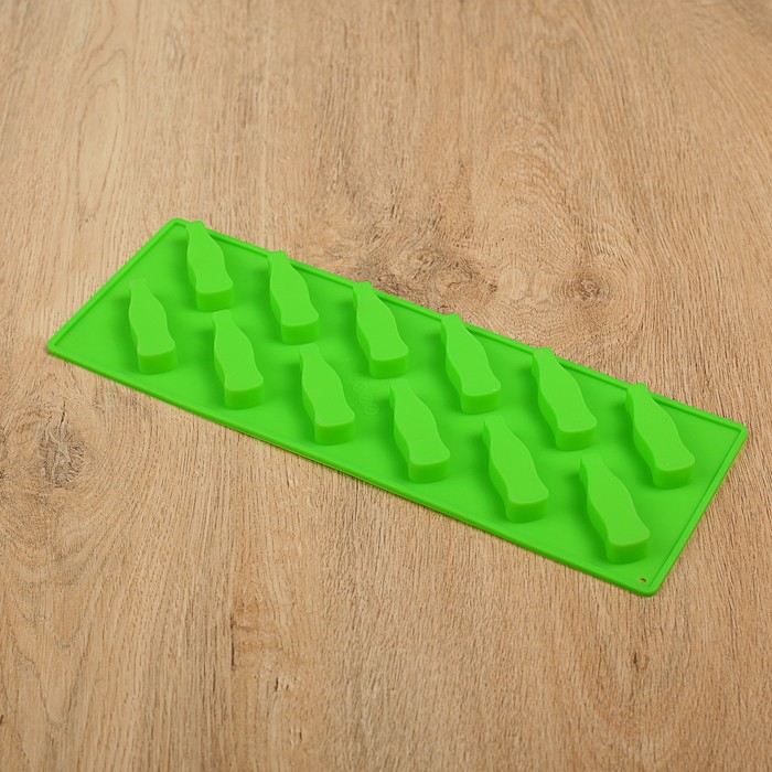 Форма для мармелада 12 ячеек, 29,5х10х1,5 см "Бутылочки", цвета МИКС