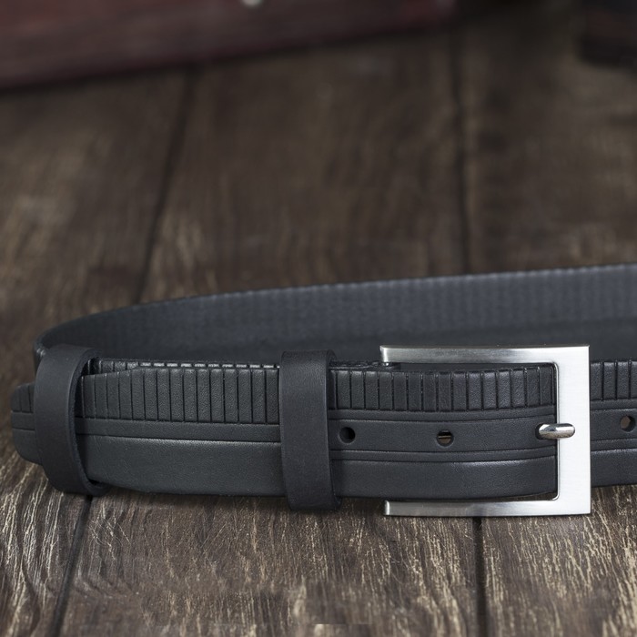 Ремень мужской, тиснение по краю, пряжка металл, ширина - 3,5 см, цвет чёрный