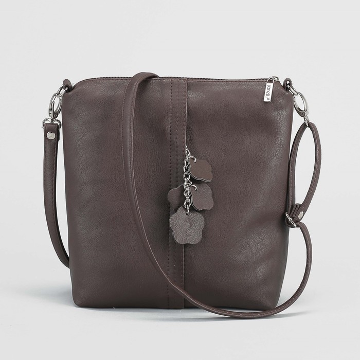 Сумка женская, 2 отдела на молнии, 1 наружный карман, регулируемый ремень, цвет коричневый гладкий