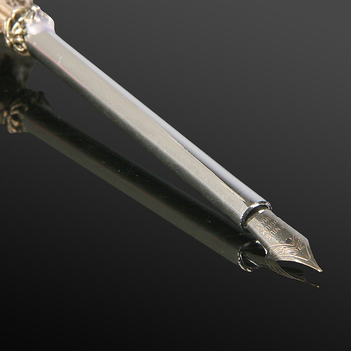 Сувенирная перьевая ручка "Перо - Кофе с молоком" МИКС 27х4,5 см