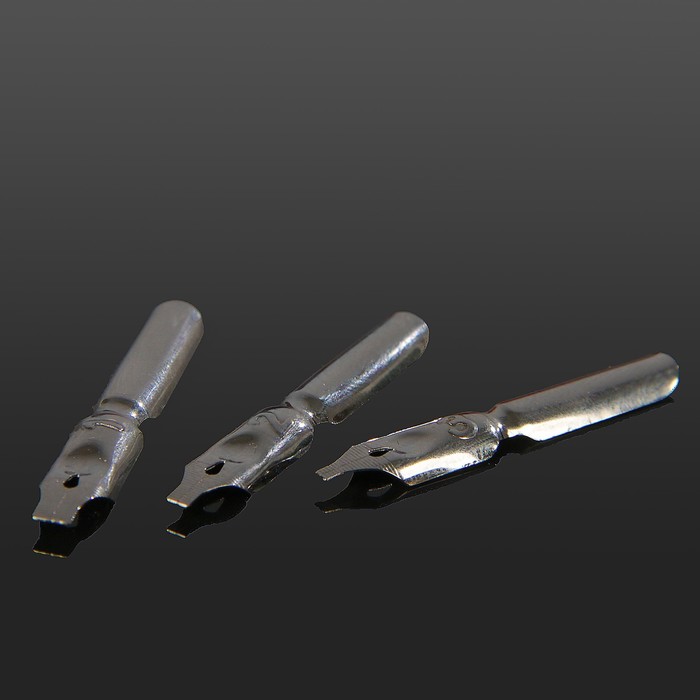 Сувенирный набор "Перо с чернилами и 3-мя сменными перьями" 32х11 см