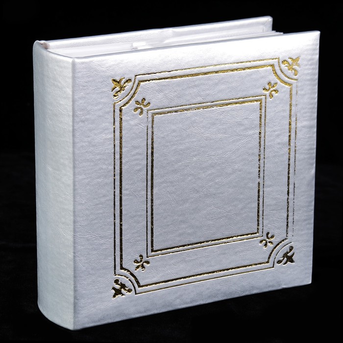 Фотоальбом на 100 фото 10х15 см "Классический" золото/серебро 17х17х5 см